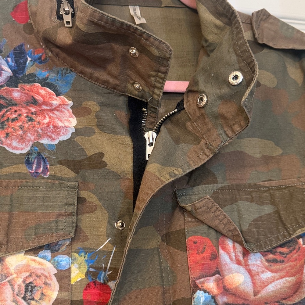 Floral print camo utility jacket - Picture 6 of 12